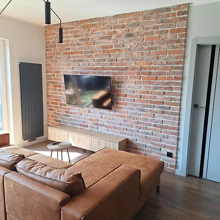 Zacisze Strzeszyn アパート ポズナン